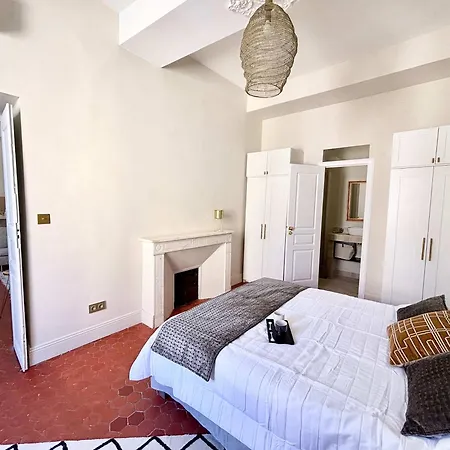 Casamea - T3, 150m Plage, Clim, Centre Historique Appartement *
